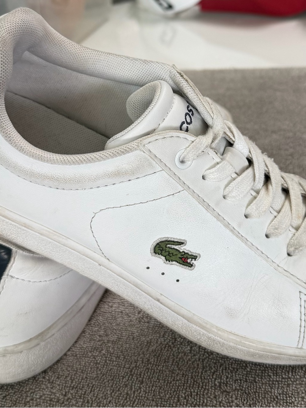 Lacoste White Low-Top Sneakers with Green Croc Accent Women's 7.5